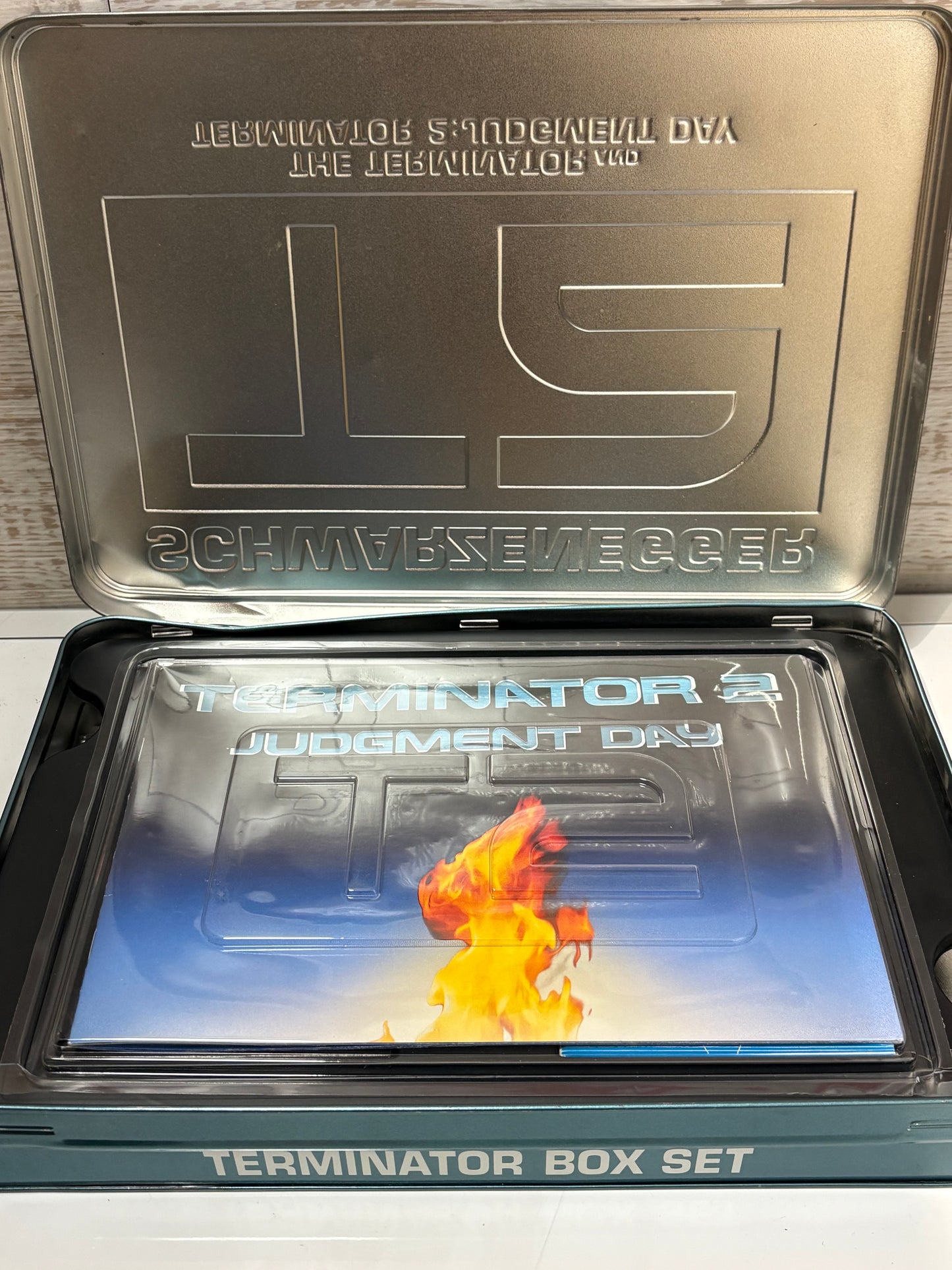 T2 Terminator 1 & 2 VHS Tin Boxset Limited Edition