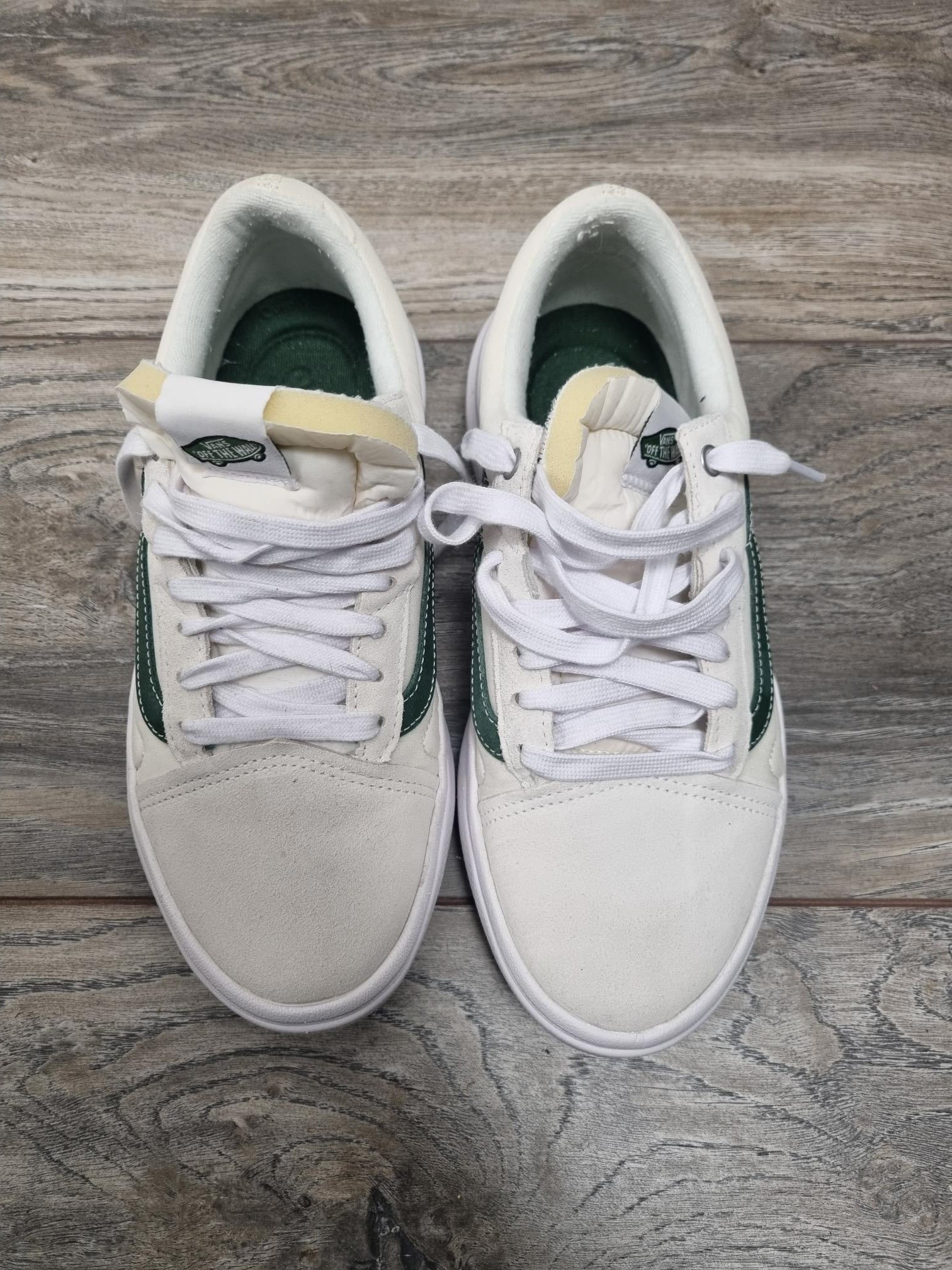 Vans Chunky Skater Style White Green Shoes Size 7 Shop for Shelter