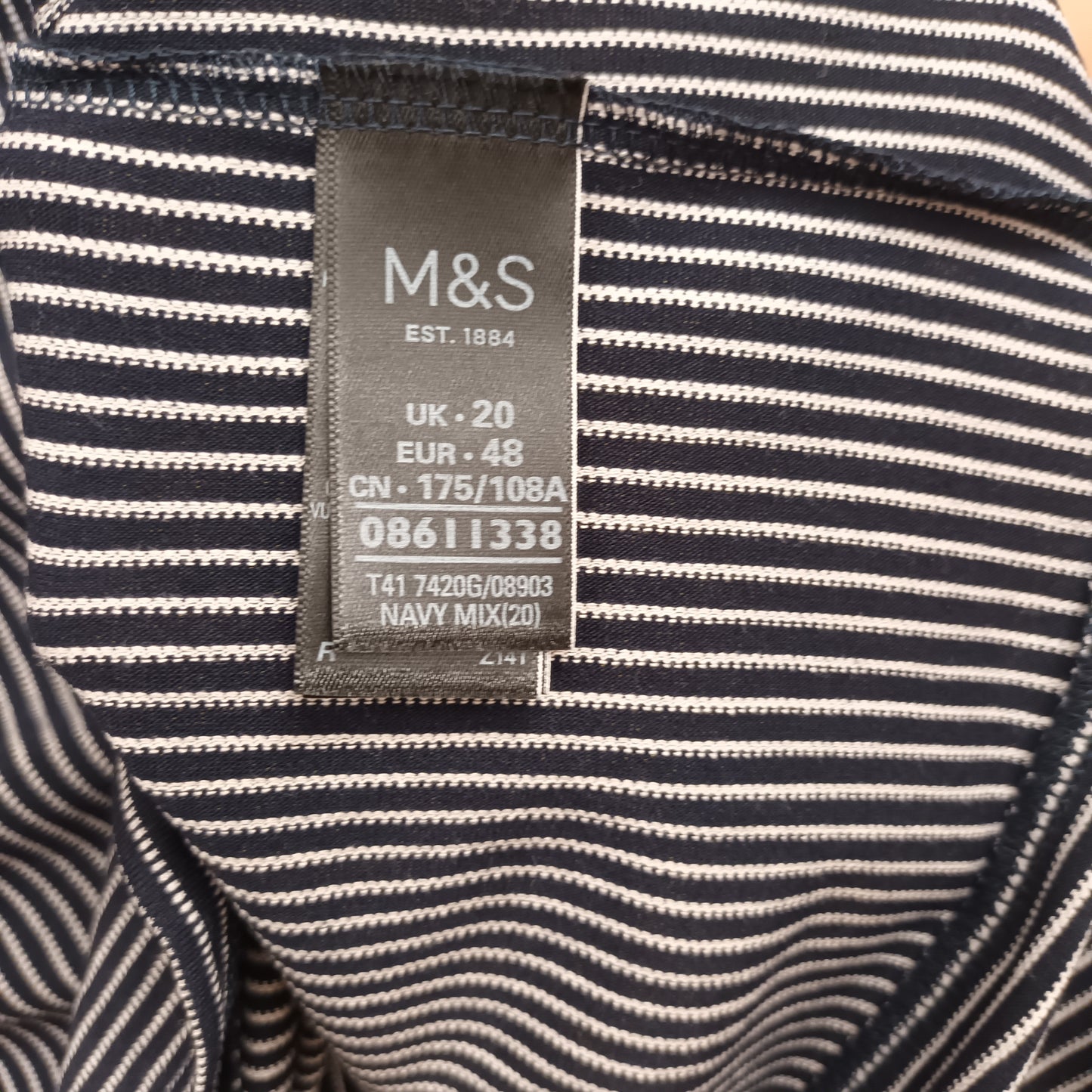 New M&S Size 20 Blue Stripe Top