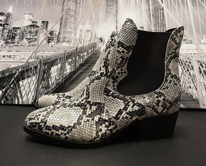 Tamaris Snakeskin Print Ankle Boots size 36 - UK 3