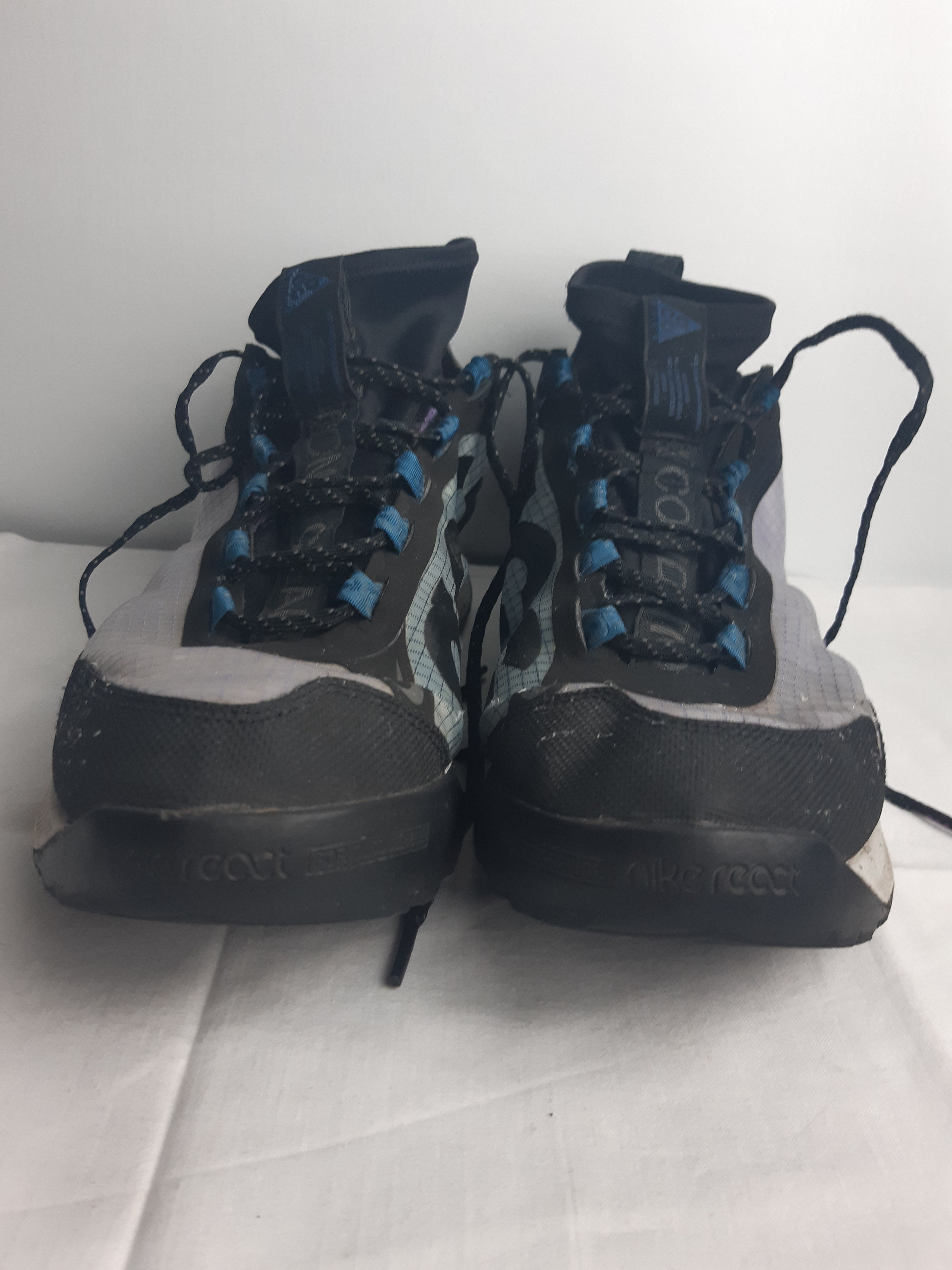 Nike Running Shoes Black and Grey Size 9