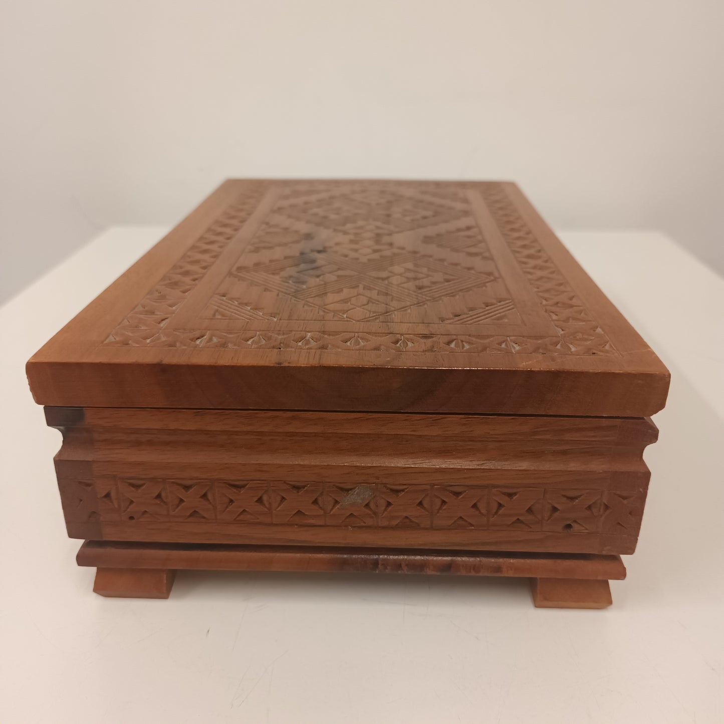 Handmade Carved Wooden Pop Up Cigarette Box