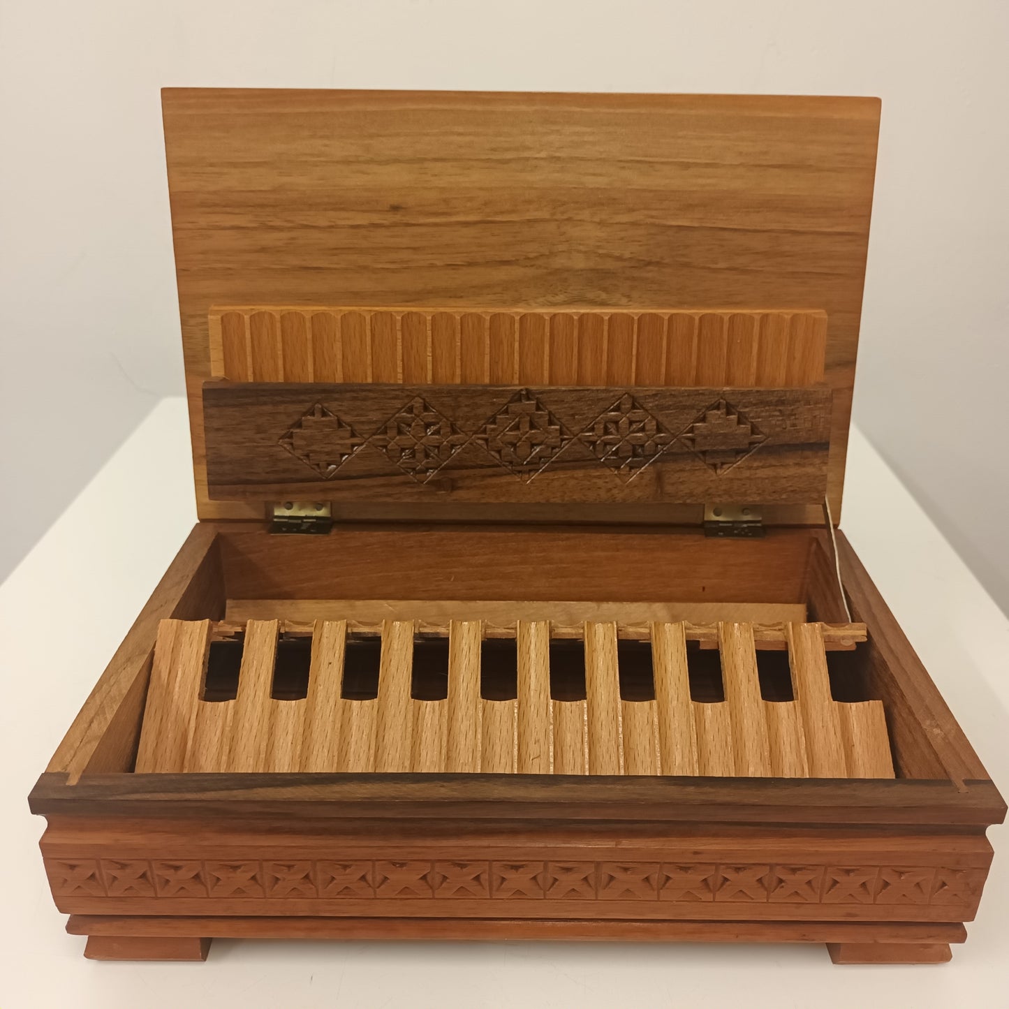 Handmade Carved Wooden Pop Up Cigarette Box