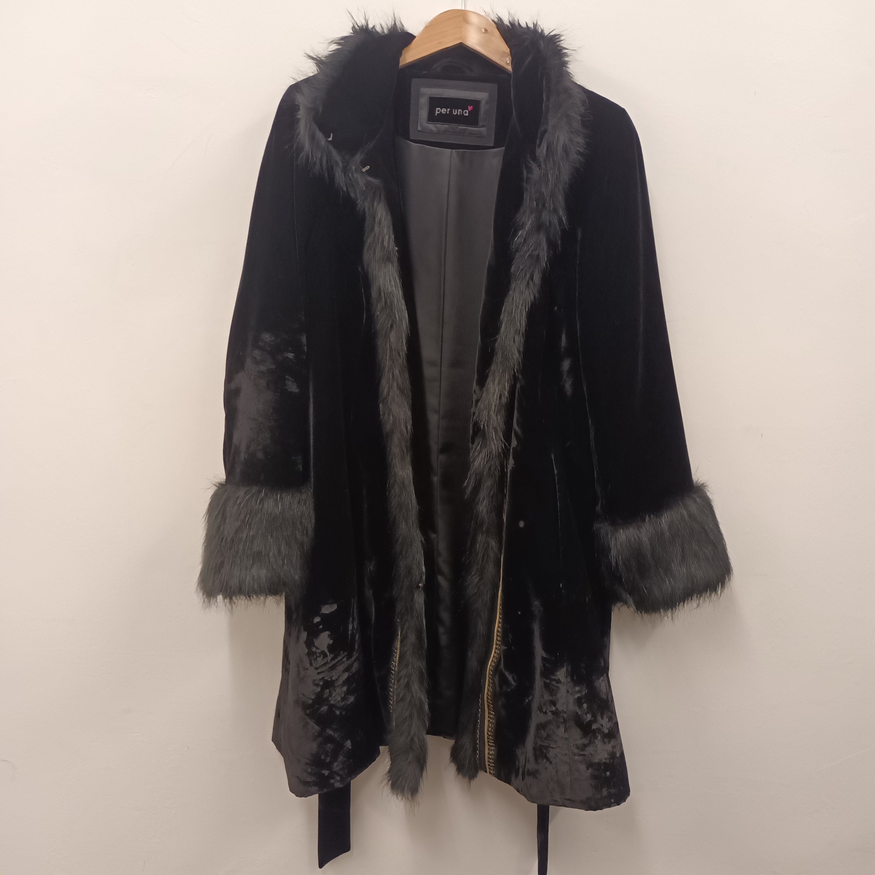 Per Una Faux Fur Velvet Black Gold Coat Size 22 Shop for Shelter