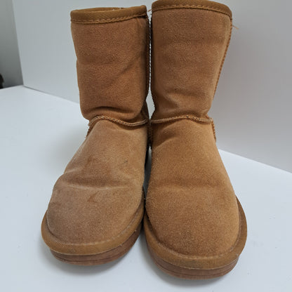 Classic Short Ugg Boot Tan size 5.5 uk