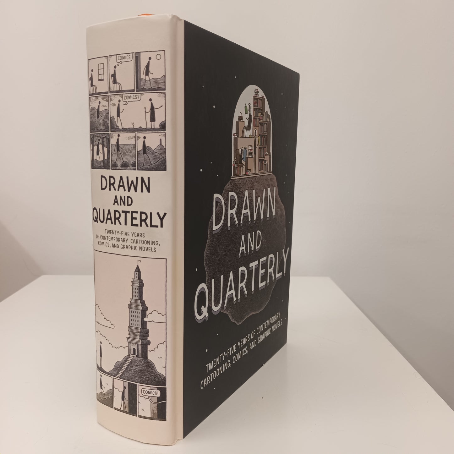 Drawn And Quarterly Comics & Graphic Novels Hard Back Book