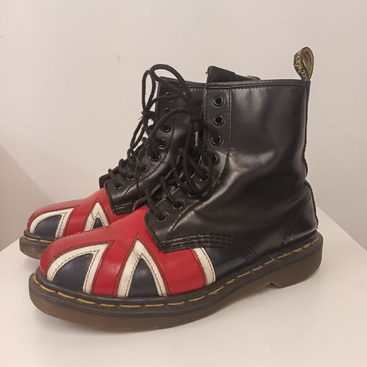 Vintage Union Jack Made In England Size 5 Dr Marten 8 Eyelet Boots