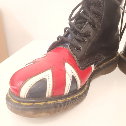 Vintage Union Jack Made In England Size 5 Dr Marten 8 Eyelet Boots