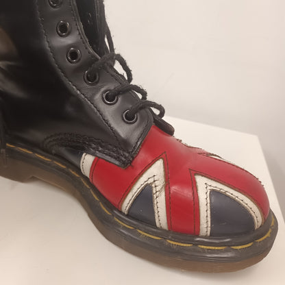 Vintage Union Jack Made In England Size 5 Dr Marten 8 Eyelet Boots