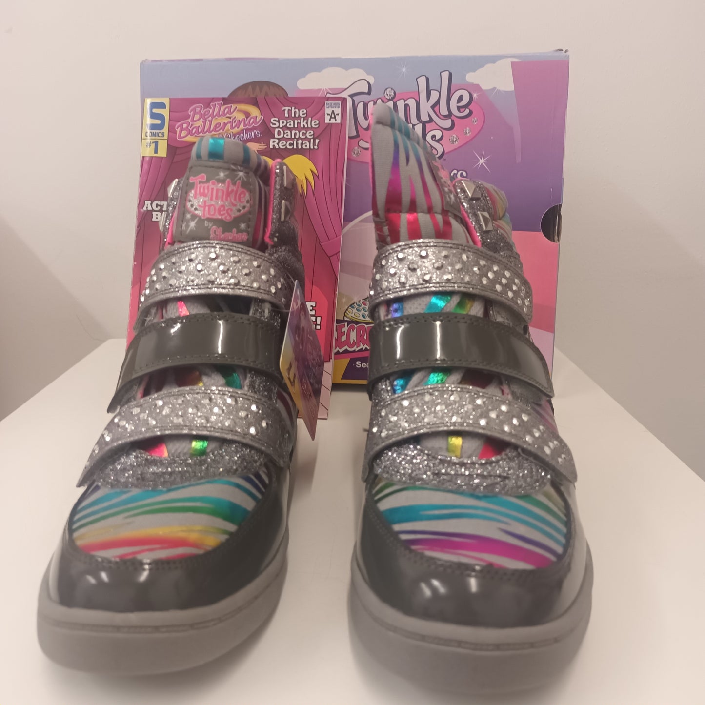 Brand New In Box Twinkle Talls Twinkle Toes By Sketchers Size 4 Trainers