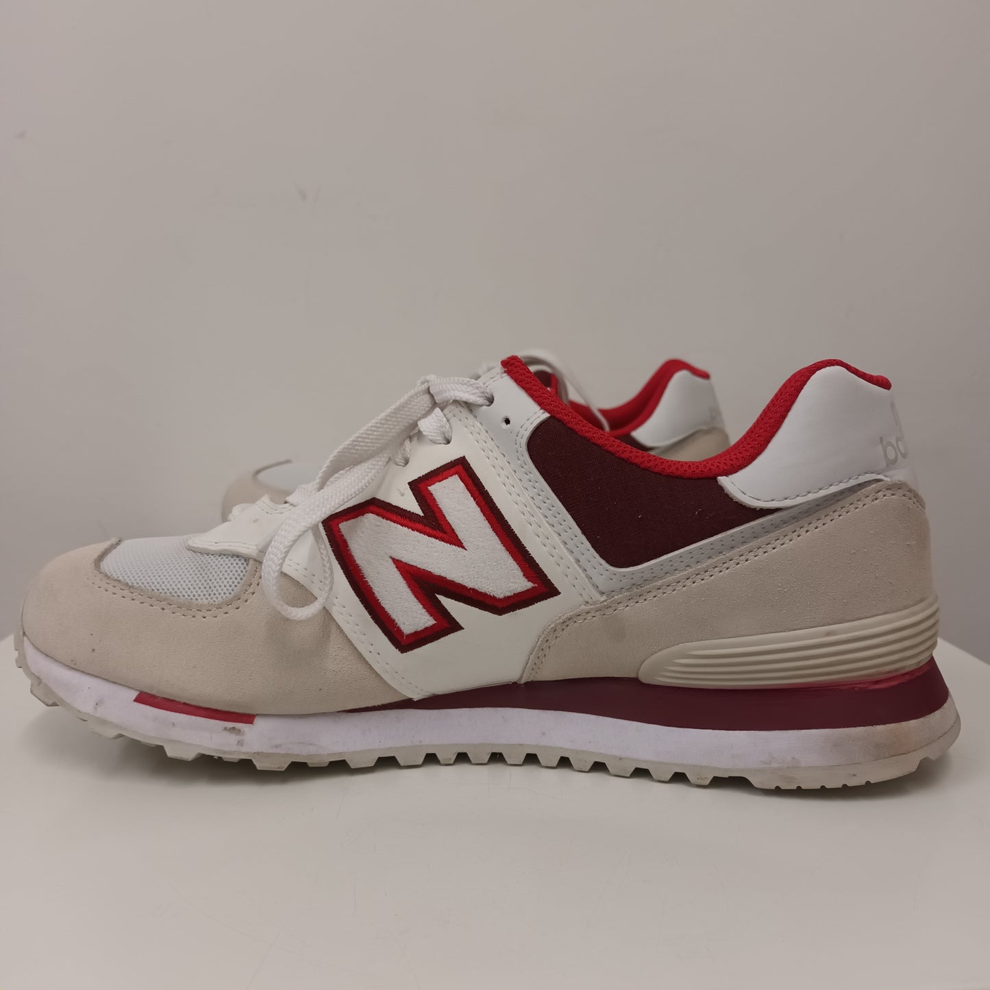 New Balance Size 9 Red White Encap Trainers