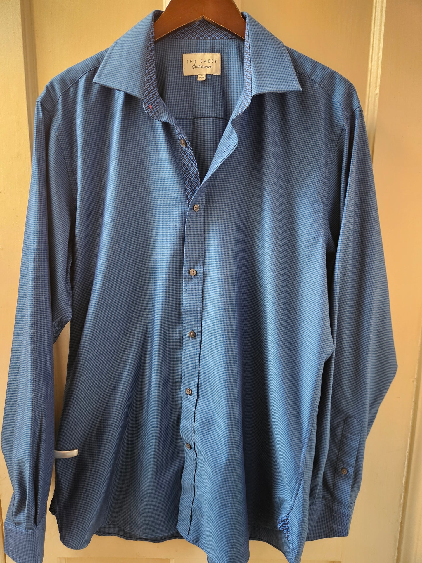 Ted Baker Endurance Mens Long Sleeved Blue Shirt - Size 16 - Excellent Condition