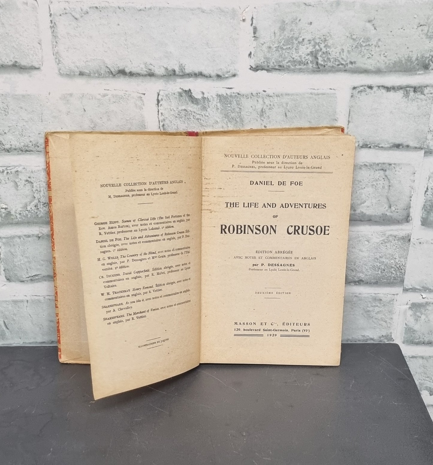 The Life and Adventures of Robinson Crusoe by Daniel De Foe Nouvelle Collection D'auteurs Anglais