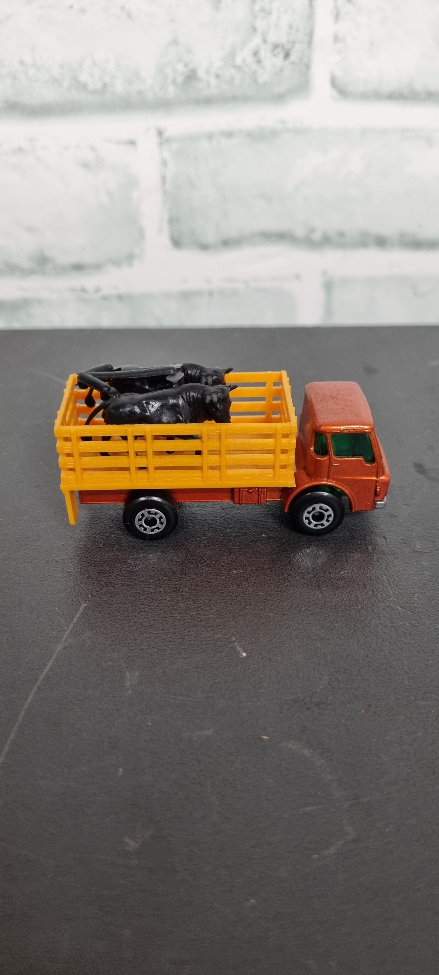Matchbox Cattle Truck No.71 Burnt Orange Boxed