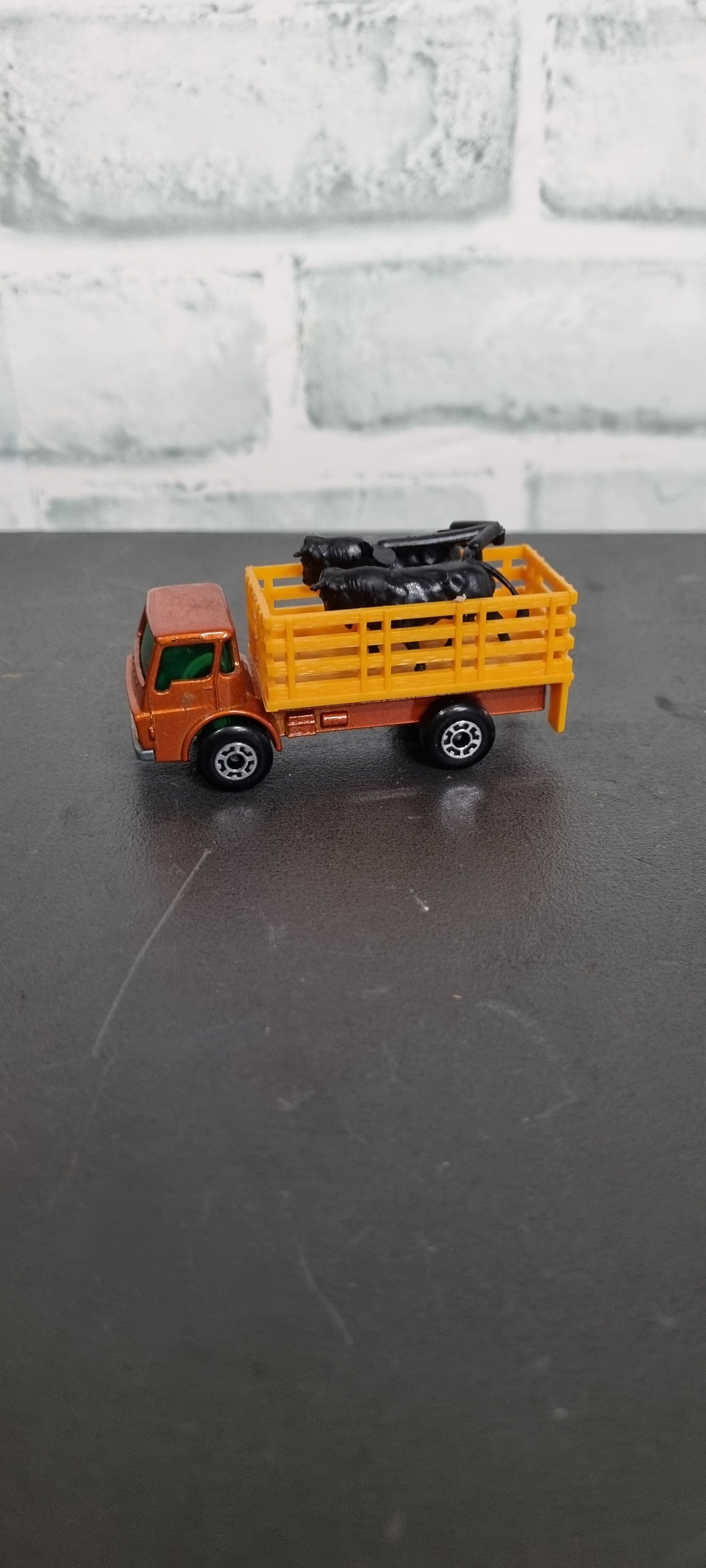 Matchbox Cattle Truck No.71 Burnt Orange Boxed