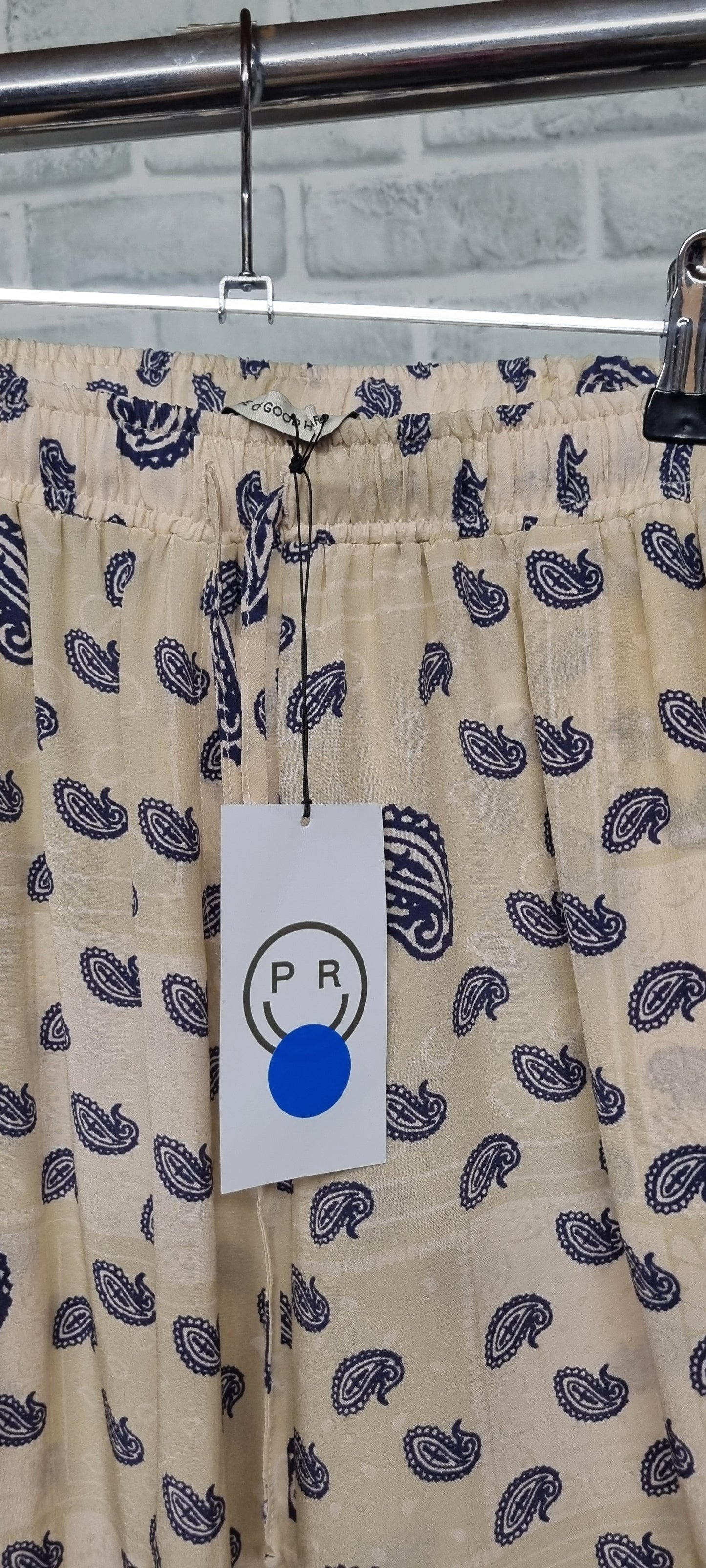 Etre Cecile Silk Paisley Pearl Trousers Size 36/8 BNWT