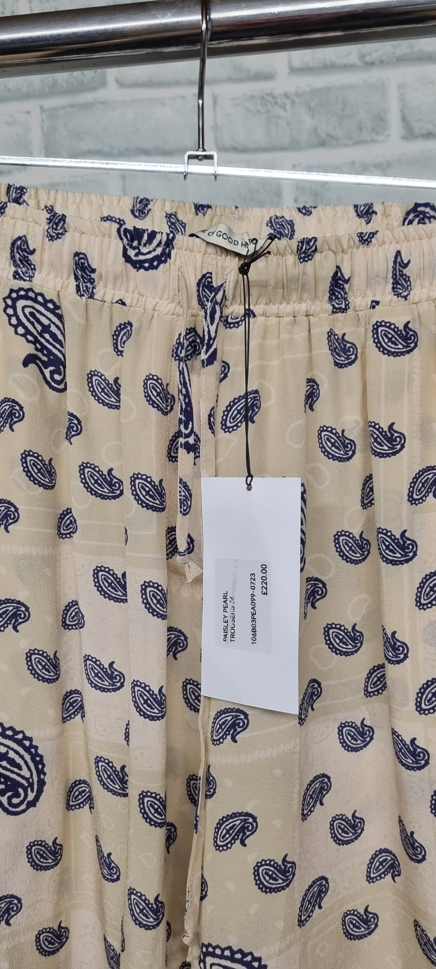 Etre Cecile Silk Paisley Pearl Trousers Size 36/8 BNWT