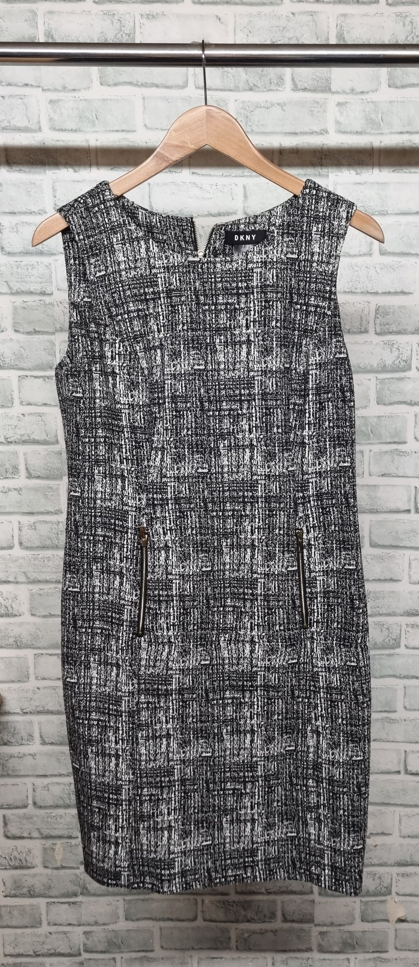 DKNY Grey and White Tweed Style Midi Sheath Dress Size 14