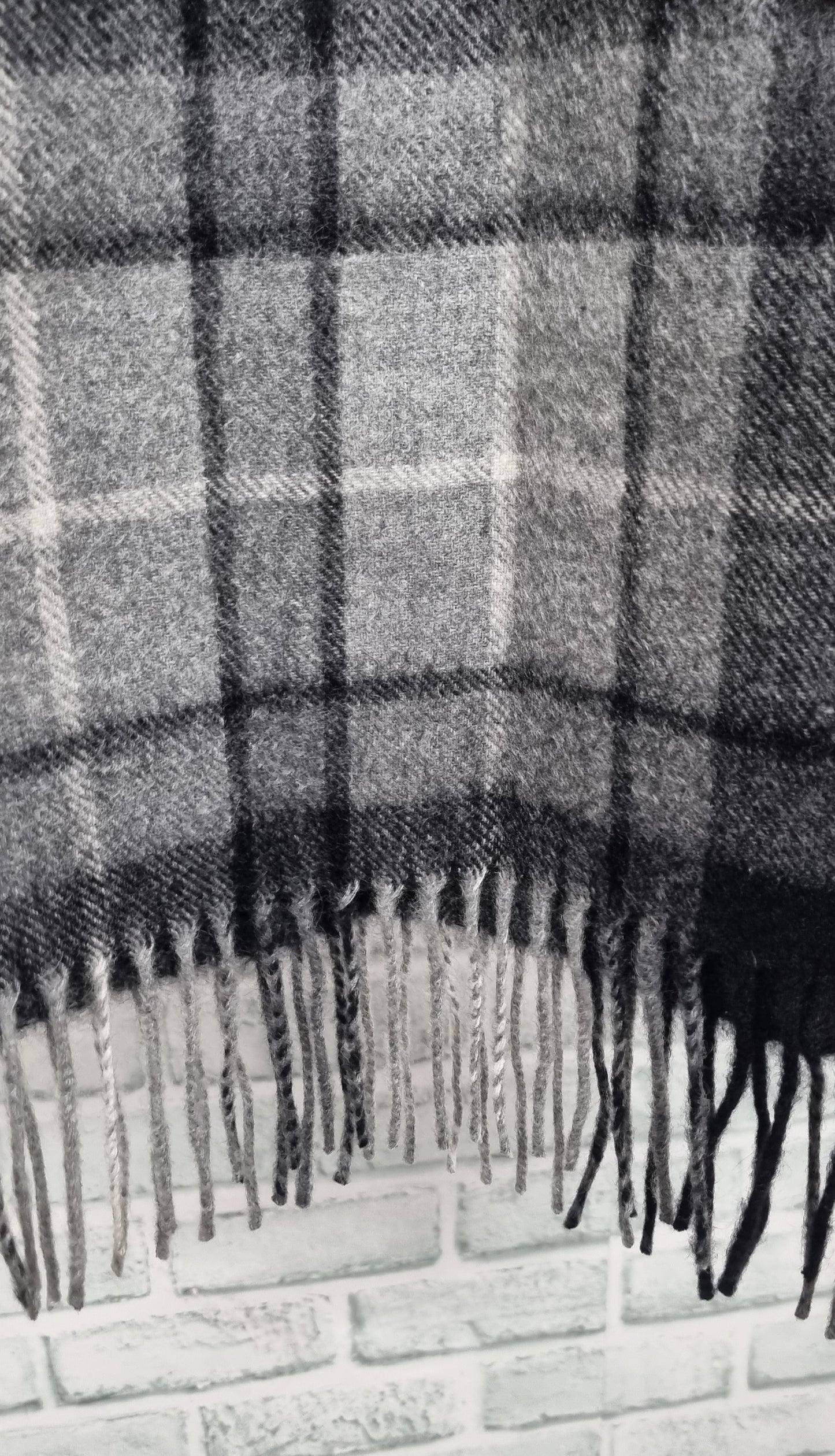 Scottish Collection Grey Tartan Cashmere Scarf BNWT