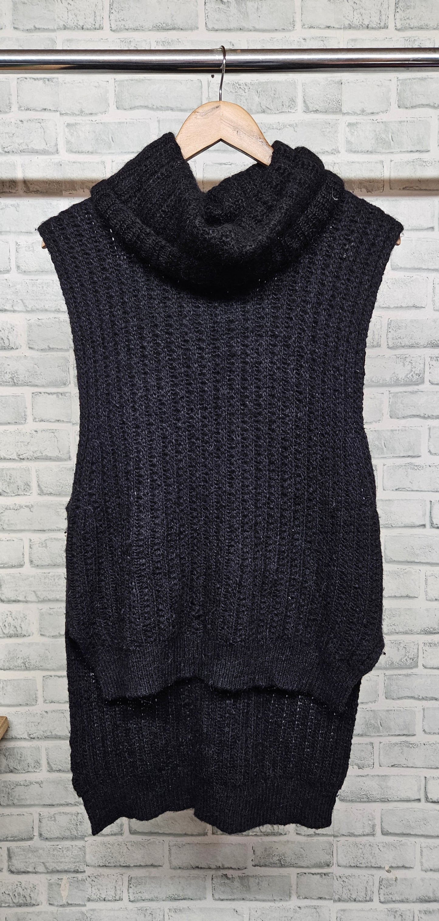 3.1 Phillip Lim Black Sleeveless Roll Neck Vest Top Size Medium