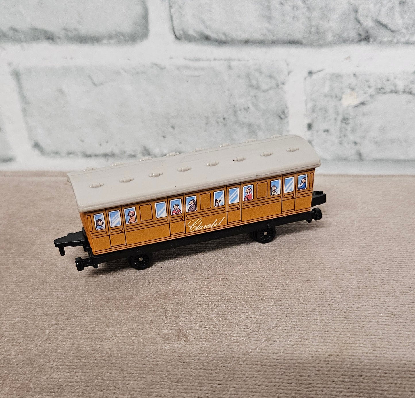 Thomas The Tank Engine ERTL Carry Case 1994 with Trains Inside