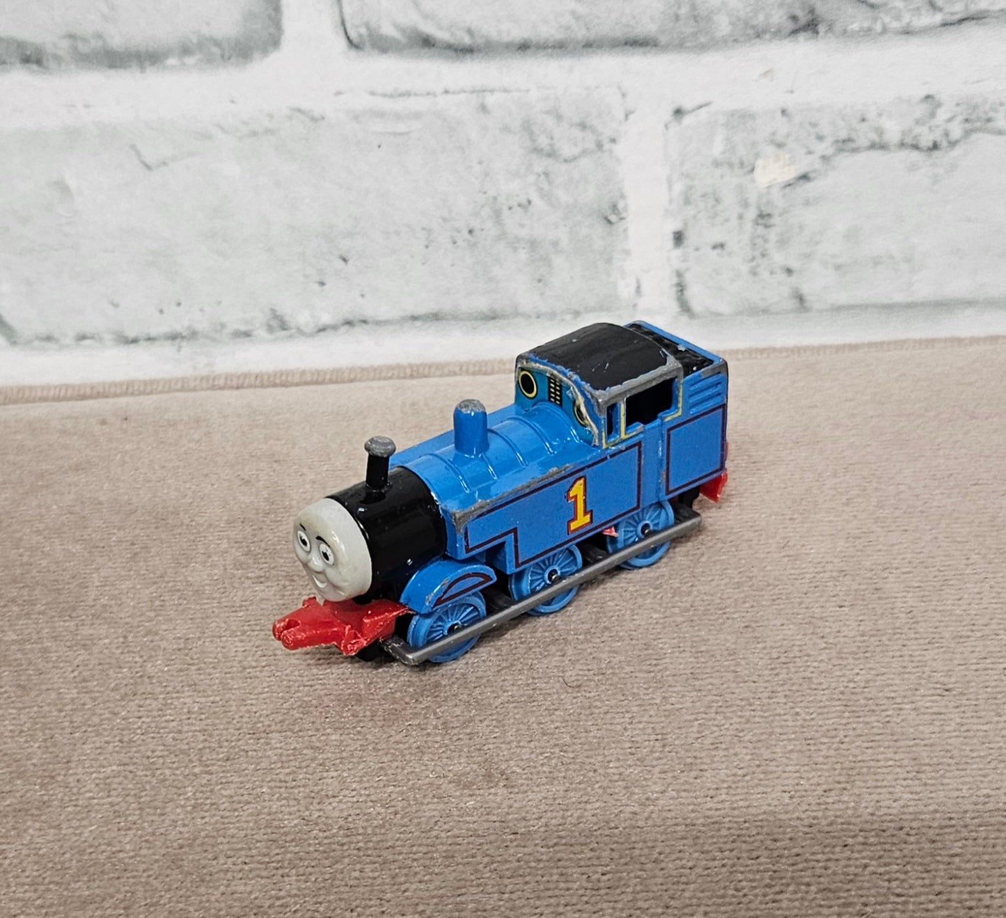 Thomas The Tank Engine ERTL Carry Case 1994 with Trains Inside