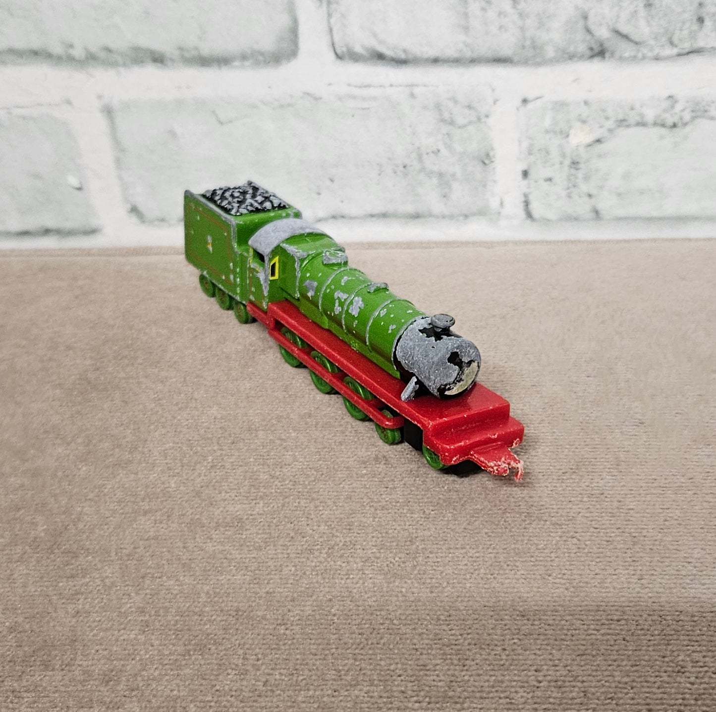 Thomas The Tank Engine ERTL Carry Case 1994 with Trains Inside