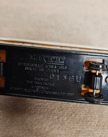 Thomas The Tank Engine ERTL Carry Case 1994 with Trains Inside