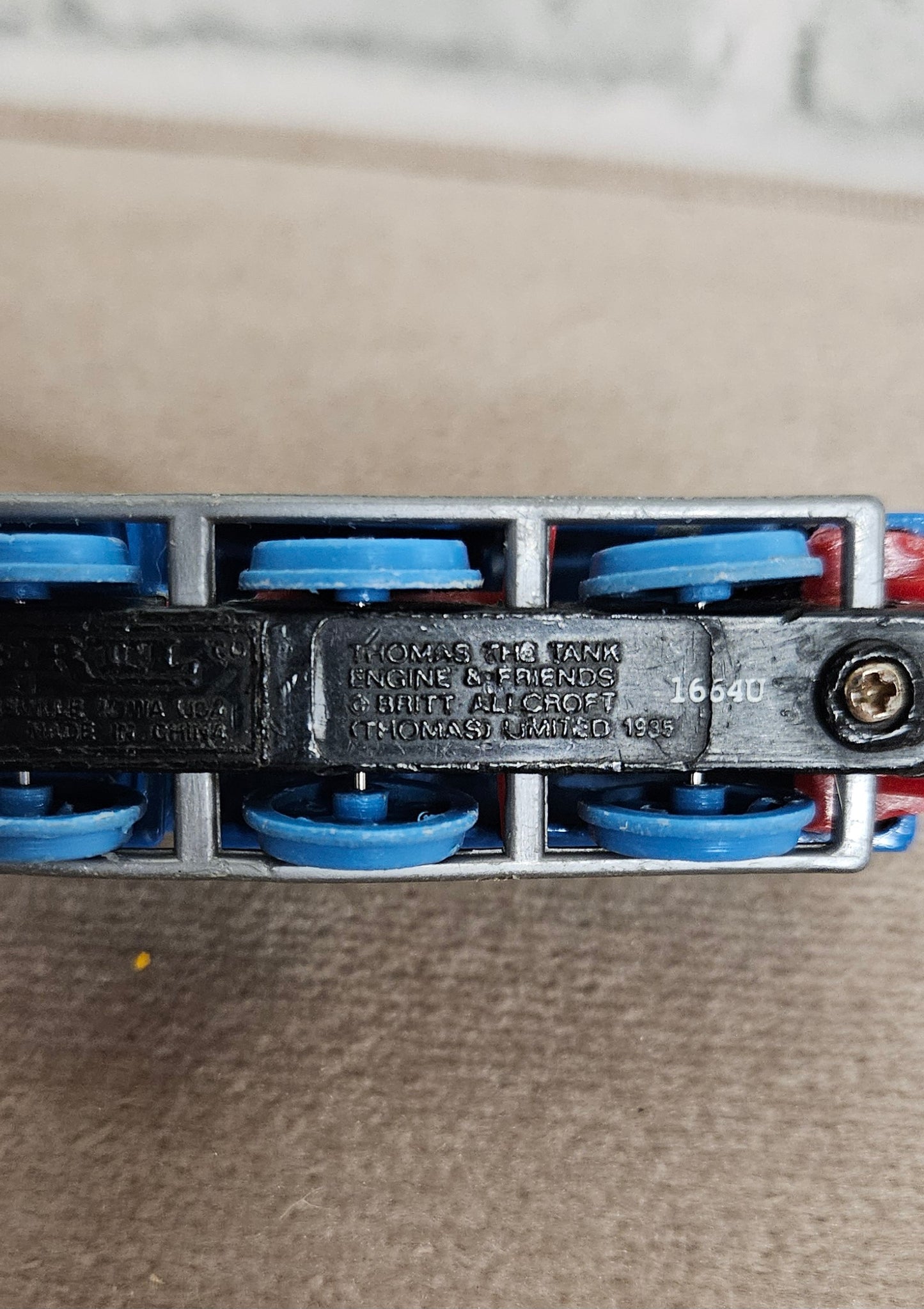 Thomas The Tank Engine ERTL Carry Case 1994 with Trains Inside