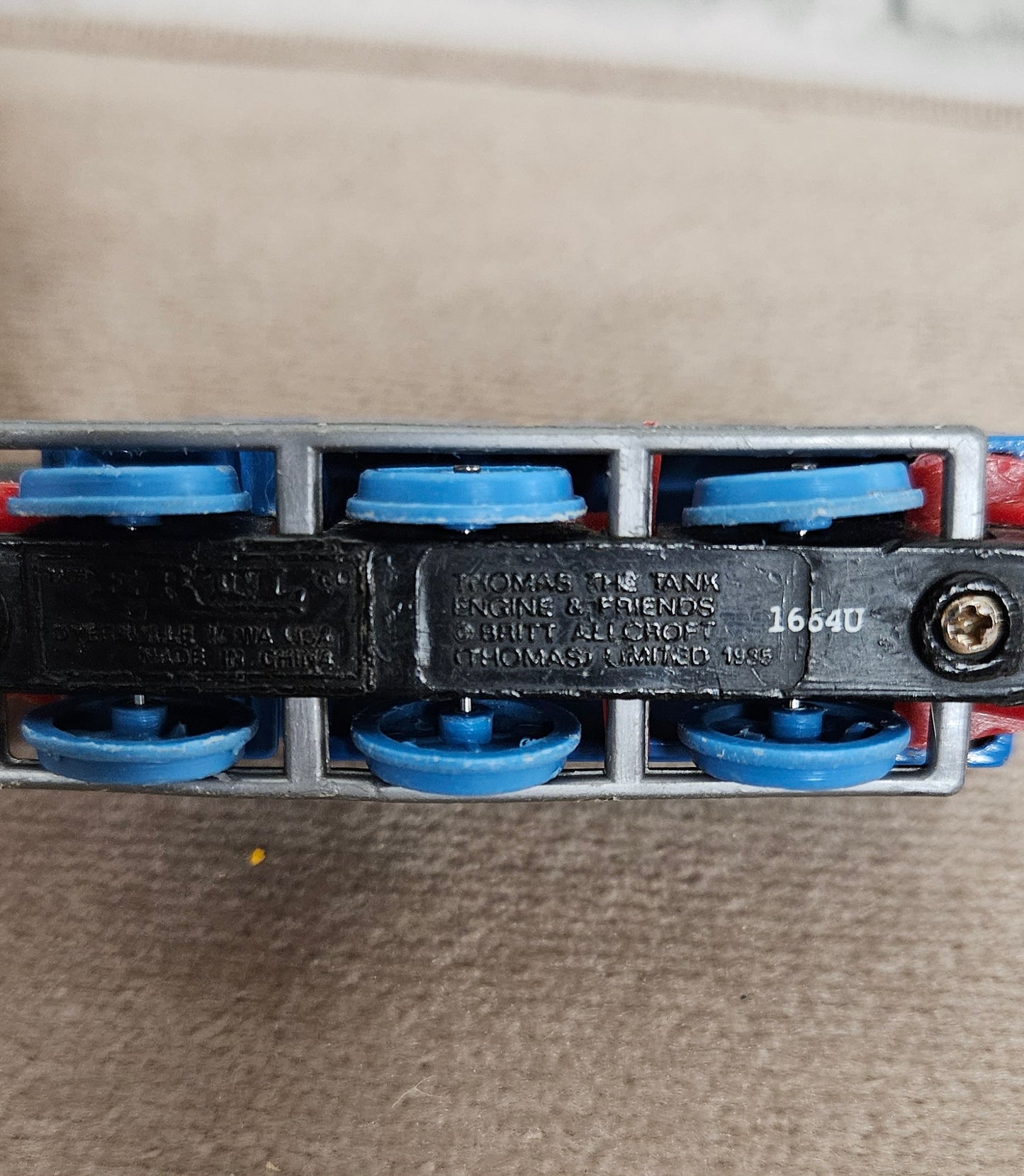 Thomas The Tank Engine ERTL Carry Case 1994 with Trains Inside