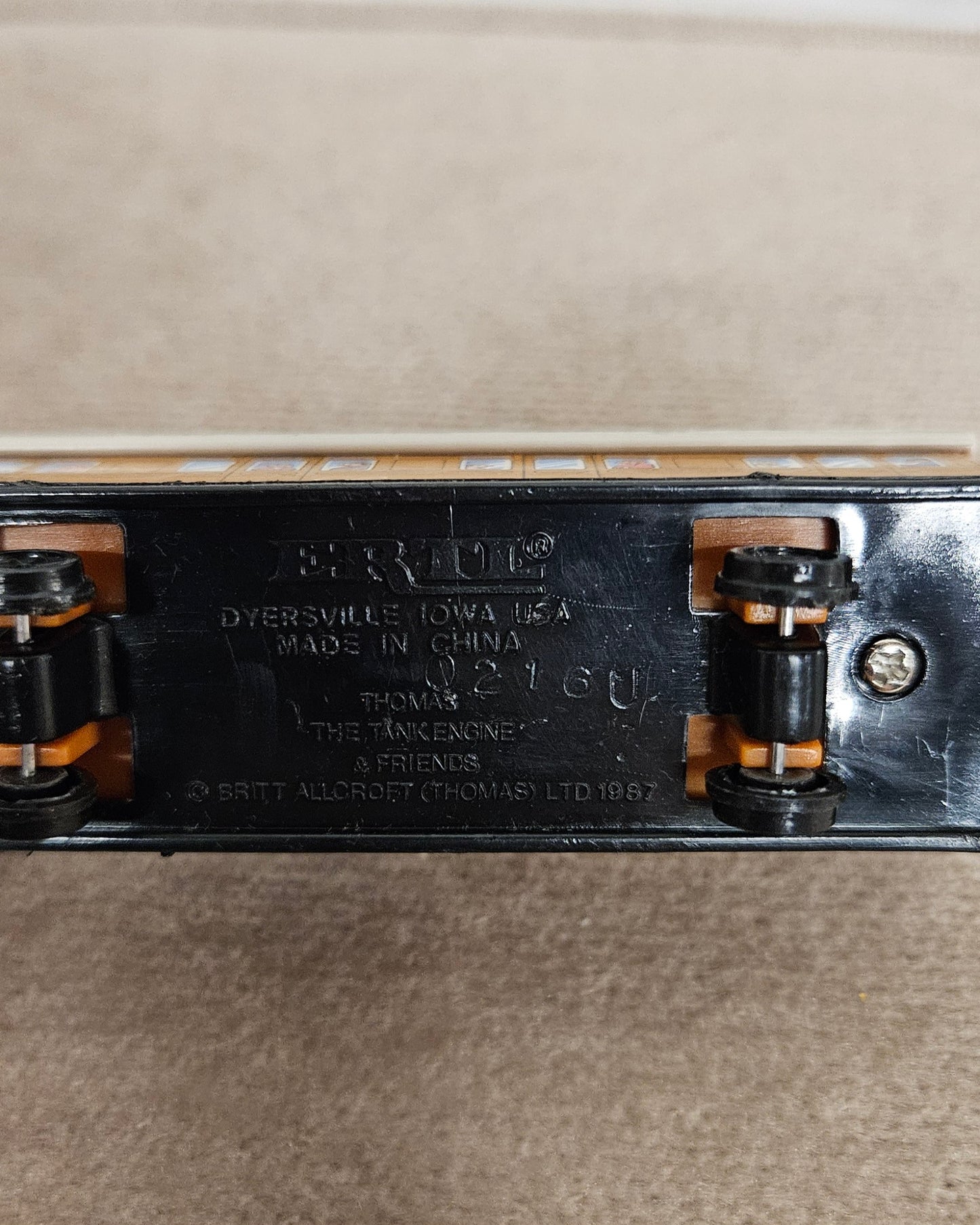 Thomas The Tank Engine ERTL Carry Case 1994 with Trains Inside