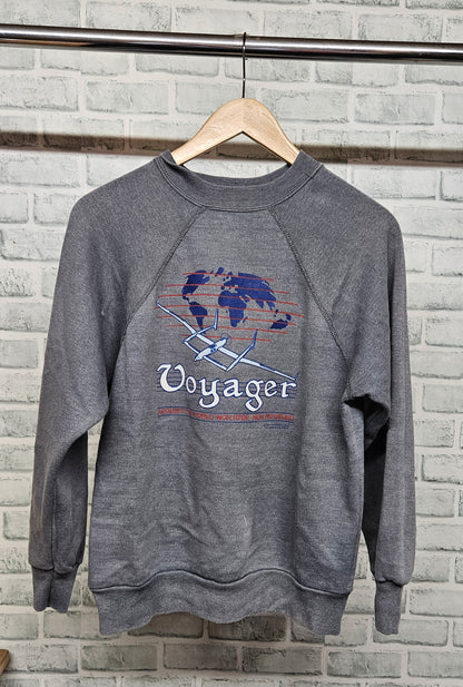 Vintage Grey USA Voyager Sweatshirt Size Medium