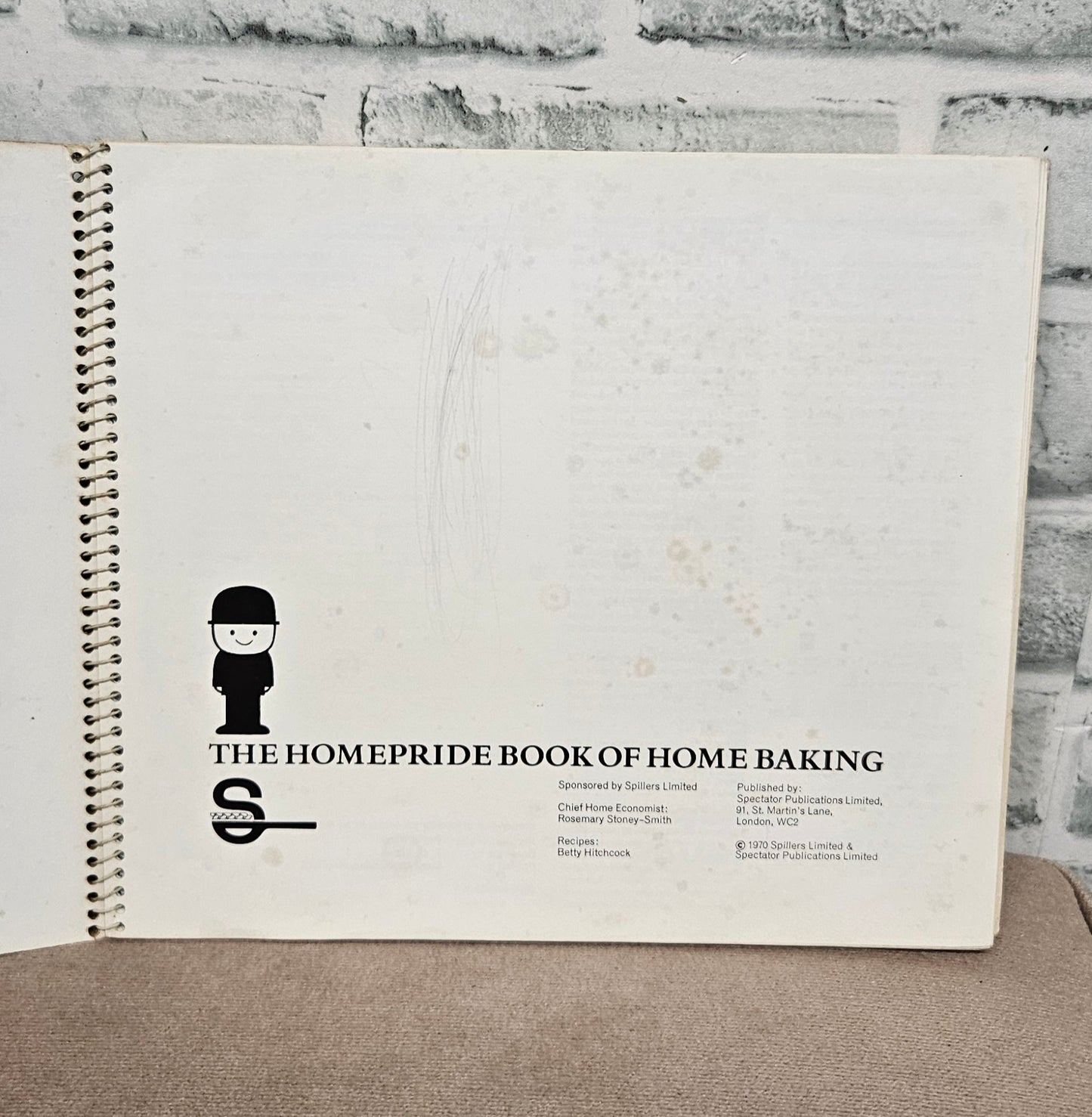 The Homepride Book of Home Baking Vintage 1970's