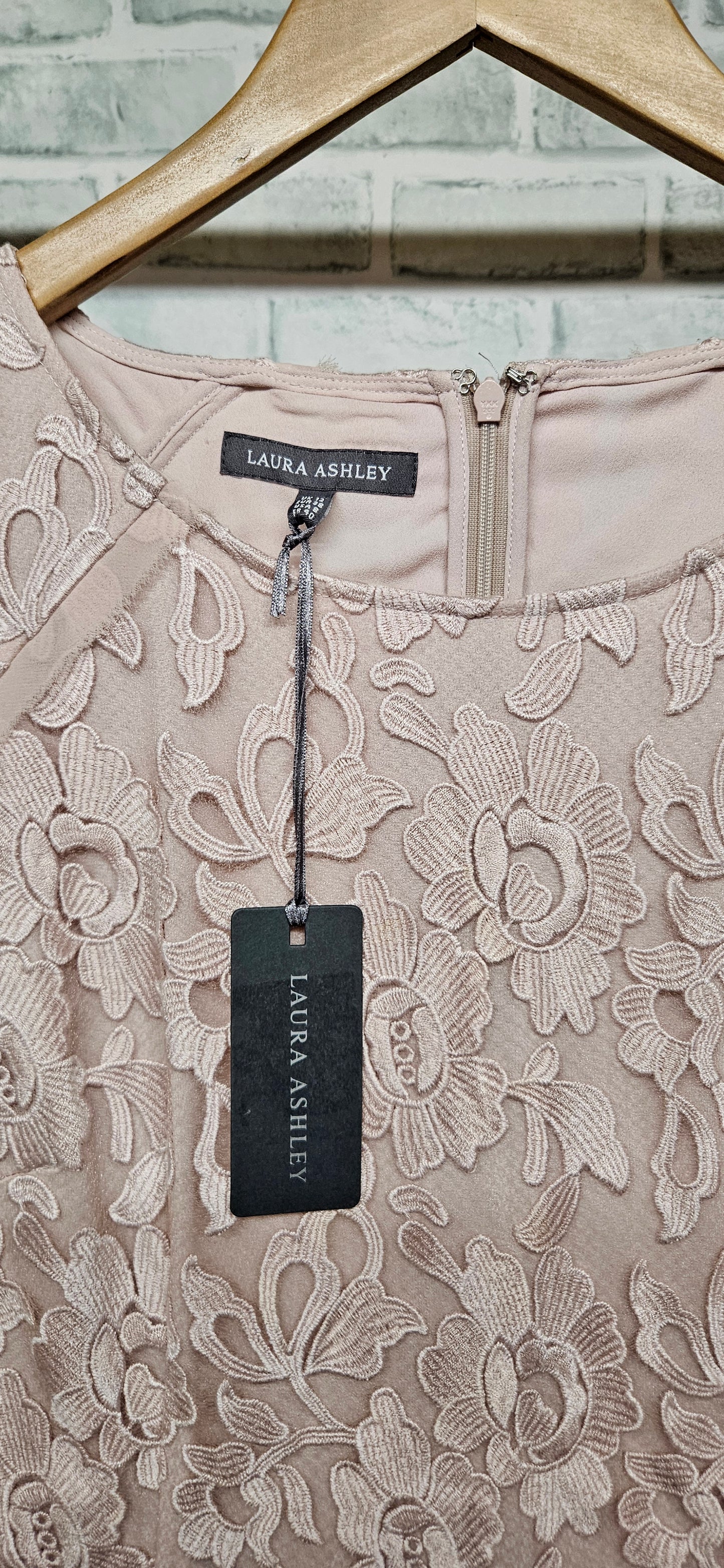 Laura Ashley Pearl Pink Rose Lace Midi Dress Size 12 BNWT