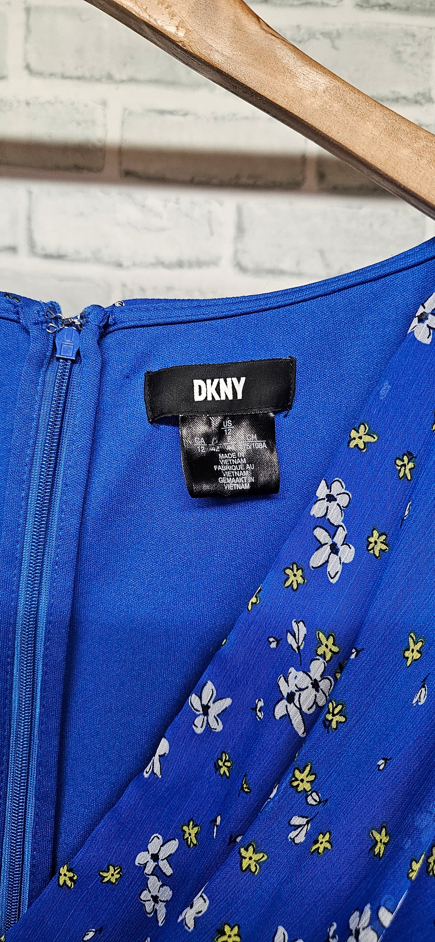 DKNY Blue Floral V-Neck A-Line Dress Size Large