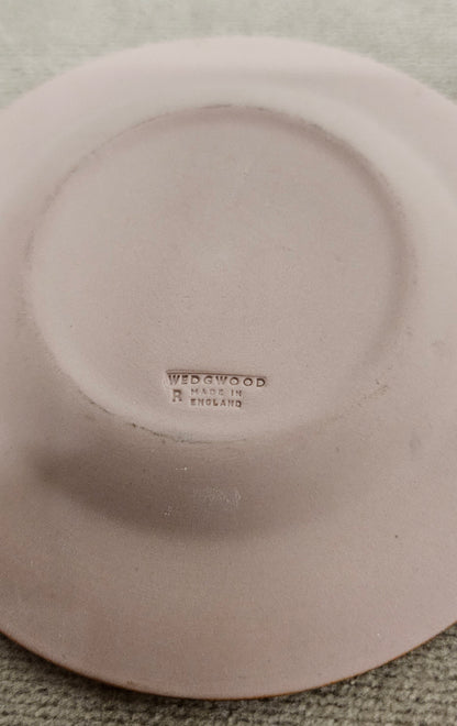 Wedgewood Pink Conch Shell Pin Dish