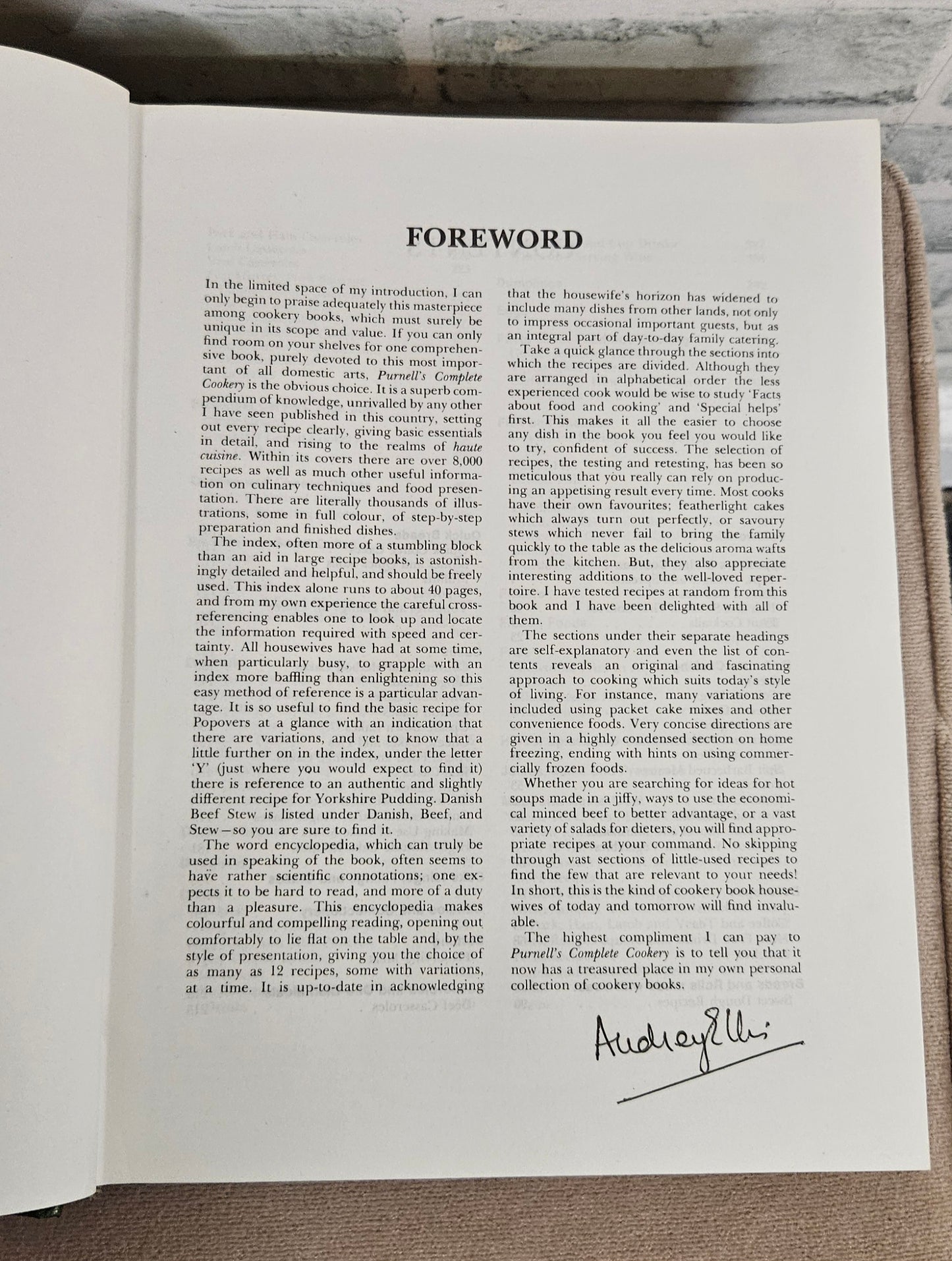 Purnell's Complete Cookery Hardback 1979