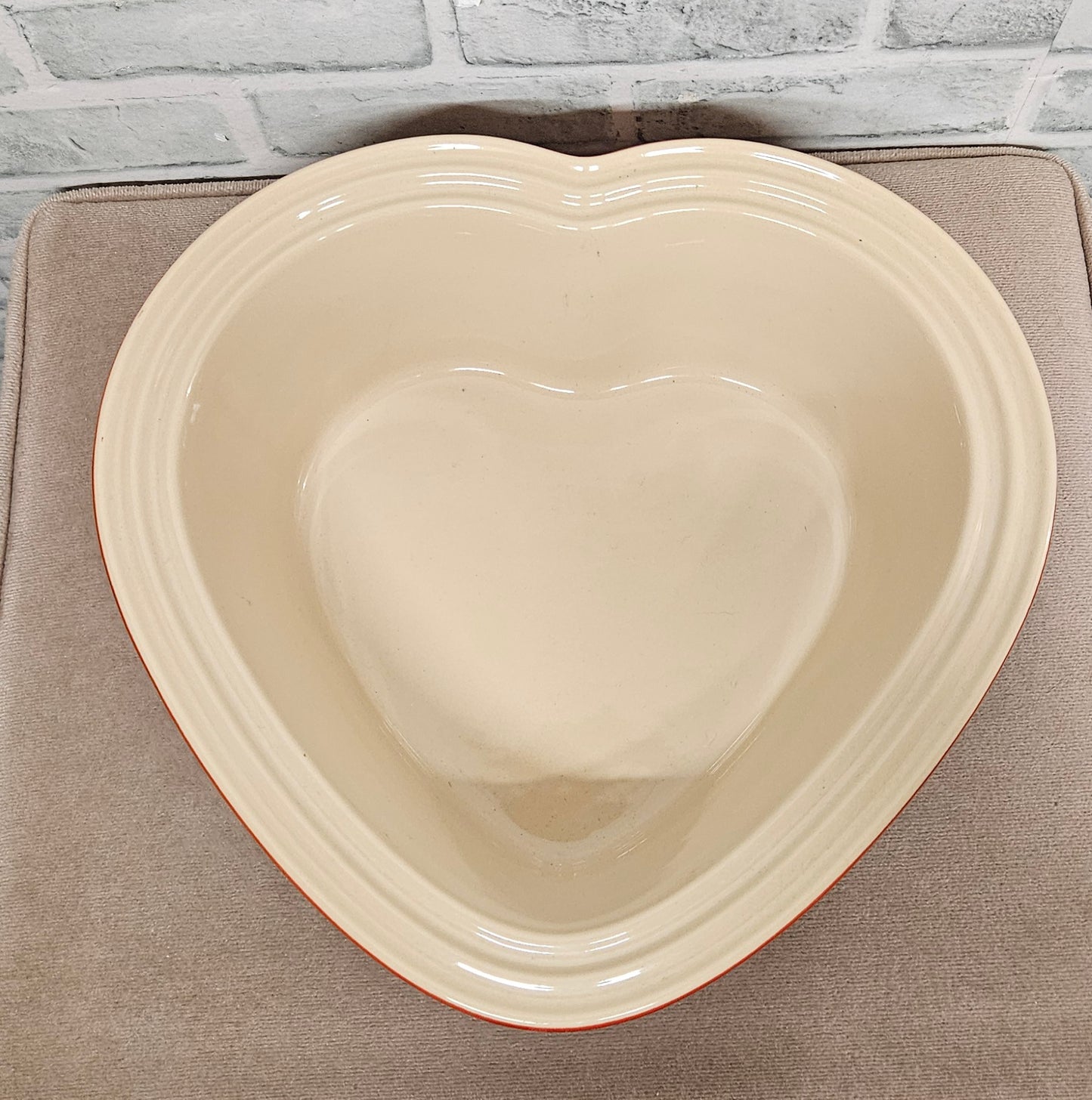 Le Creuset Red Heart Shaped Cerise Bakeware Casserole Dish