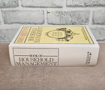 Mrs Beeton's Book of Household Management Hardback