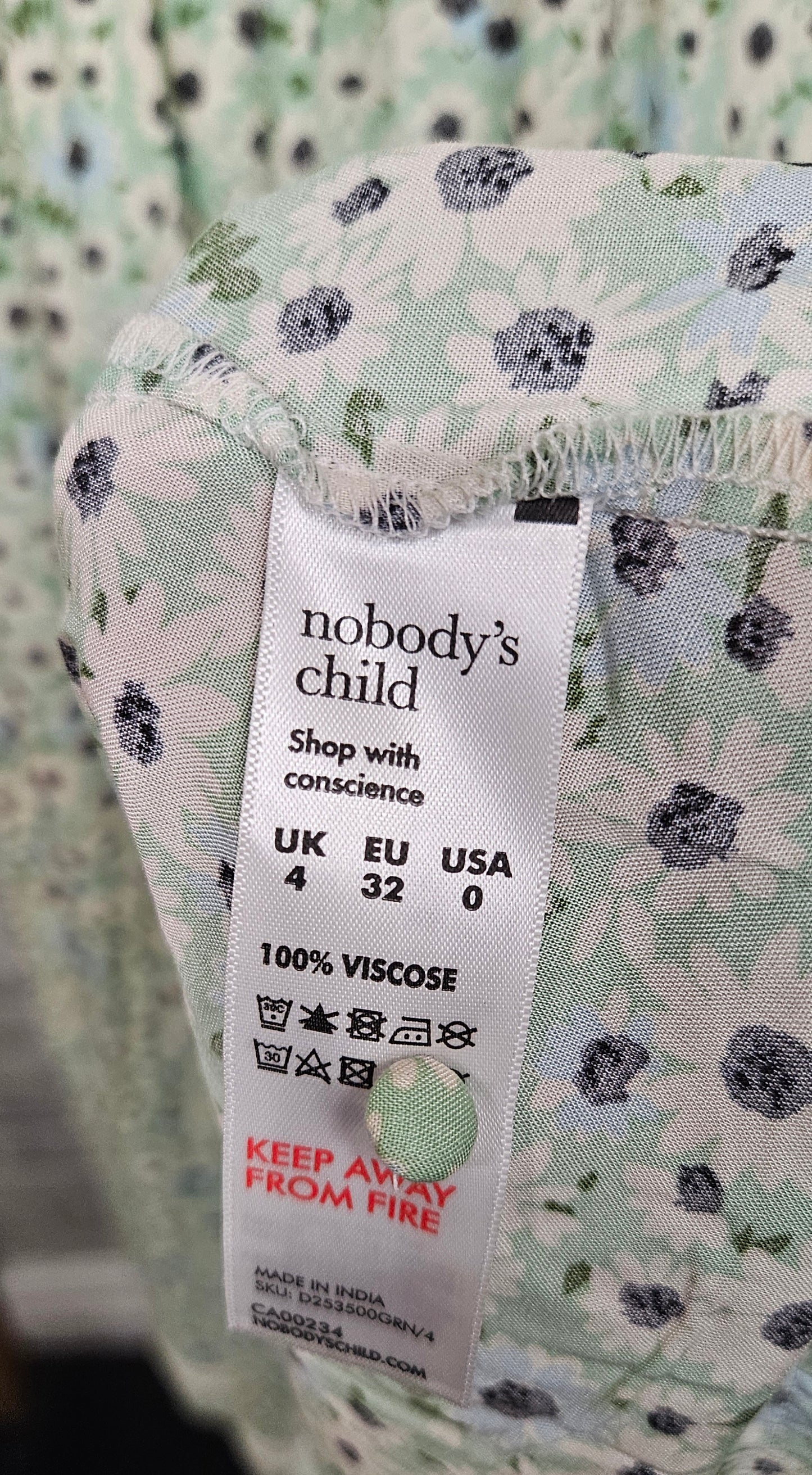 Nobody's Child x Elizabeth Scarlett Green Ditsy Saffy Midi Dress Size 4