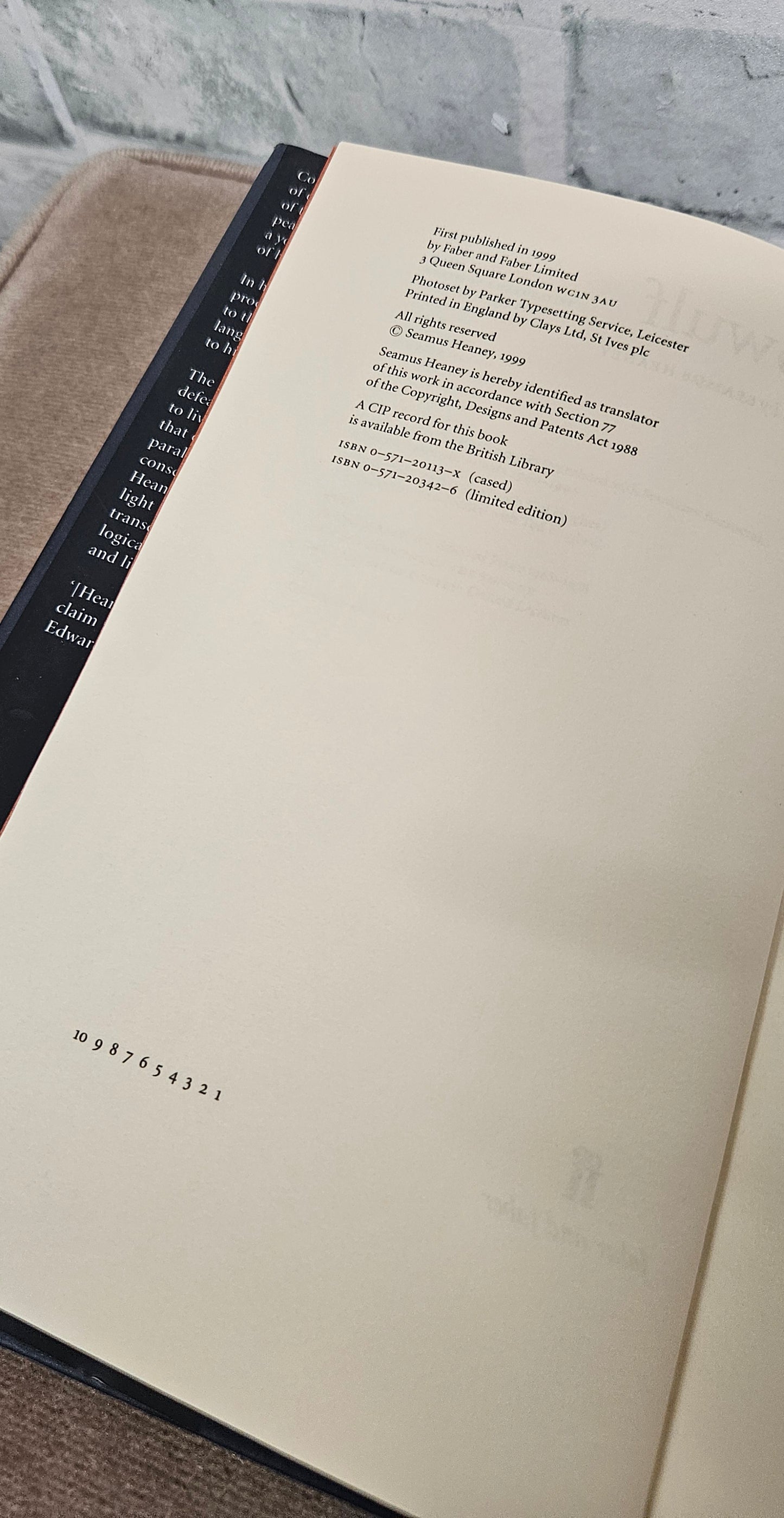 Beowulf translated by Seamus Heaney Hardback 1999