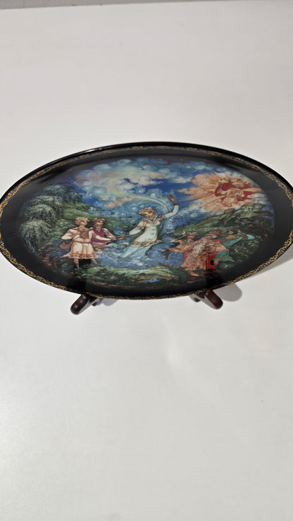 1990 Russian Vintage porcelain collector's plate - Love's Finale