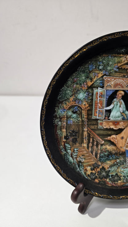1990 Russian Vintage porcelain collector's plate - Lel's Serenade