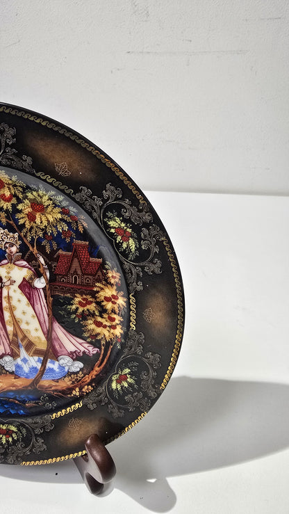 1990 Russian Vintage porcelain collector's plate - Autumn Fantasy