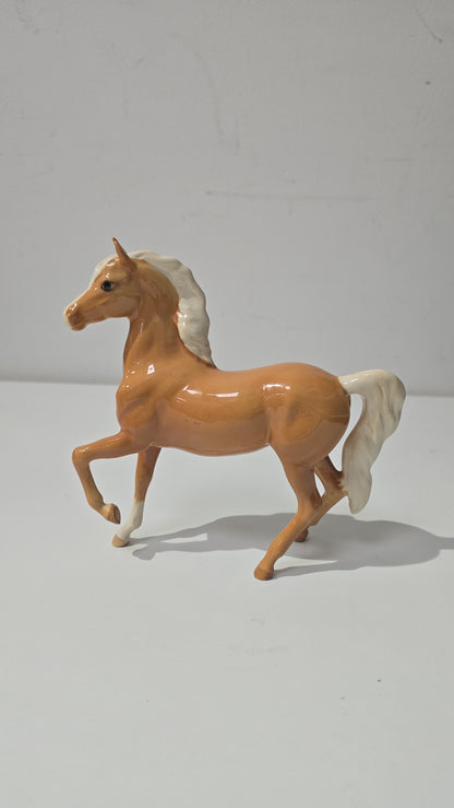 Beswick Vintage Prancing Arab Palomino horse Model 1261