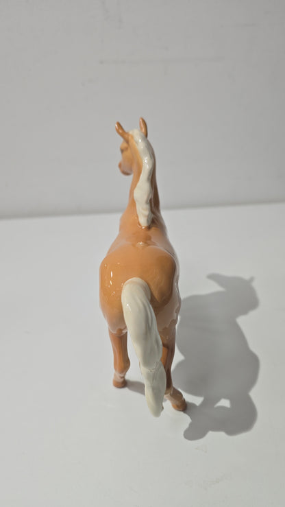 Beswick Vintage Prancing Arab Palomino horse Model 1261