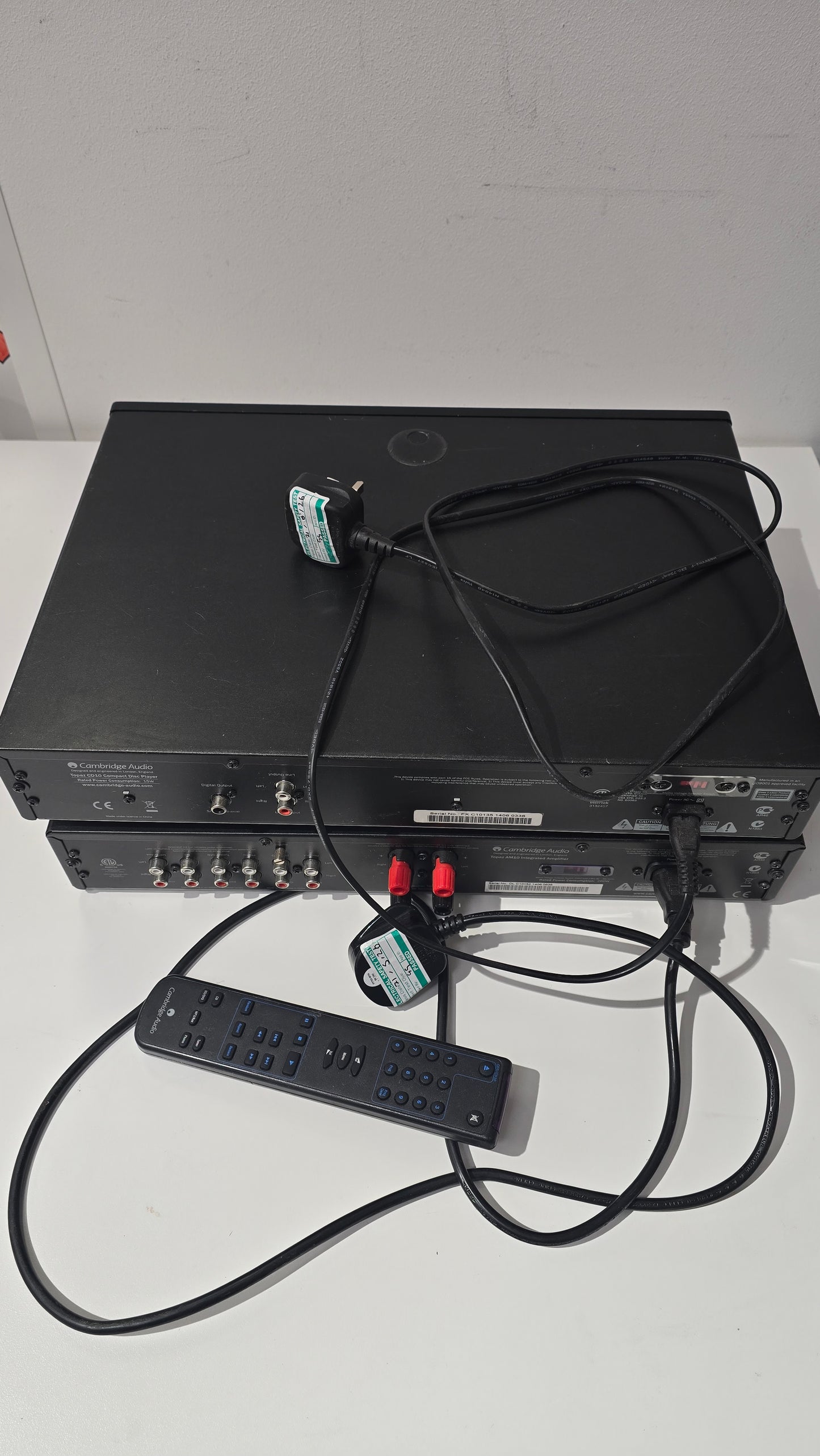 Cambridge Audio Topaz AM10 Amp & CD10 CD Player Bundle with Remote - TESTED