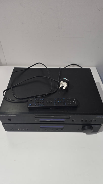 Cambridge Audio Topaz AM10 Amp & CD10 CD Player Bundle with Remote - TESTED