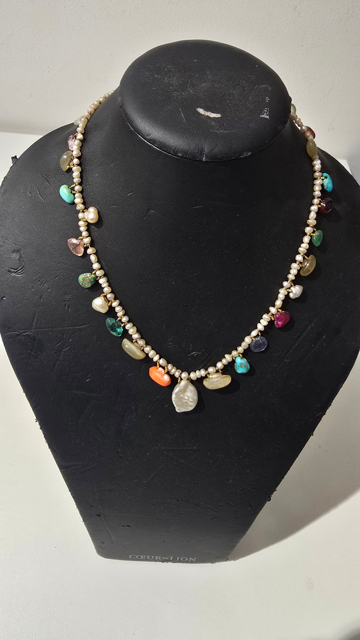 Unbranded pearl and semi precious stones necklace