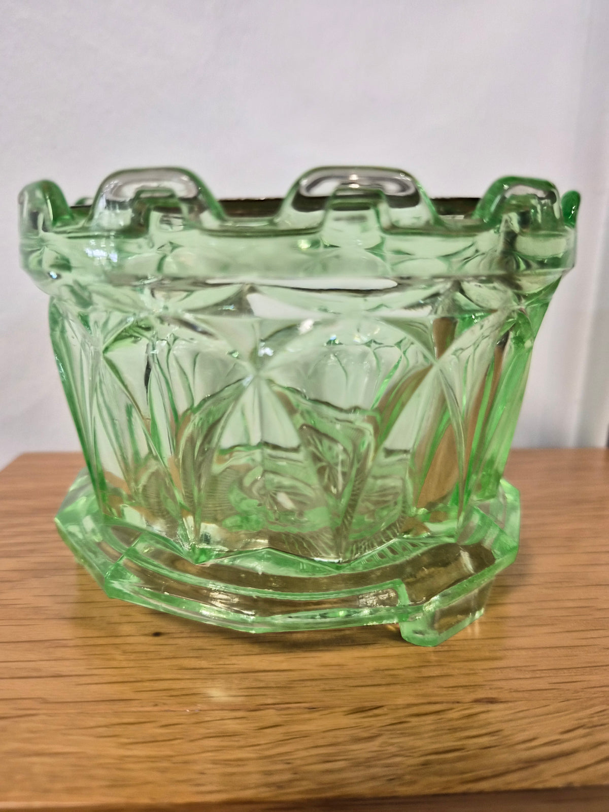 Uranium Vintage Art Deco Posy Bowl M82
